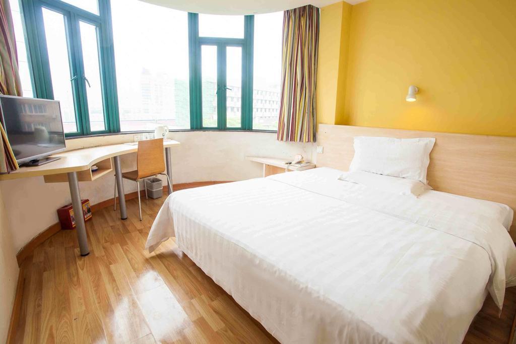 7Days Inn Huaian Chengde North Road Darunfa Хуайан Стая снимка